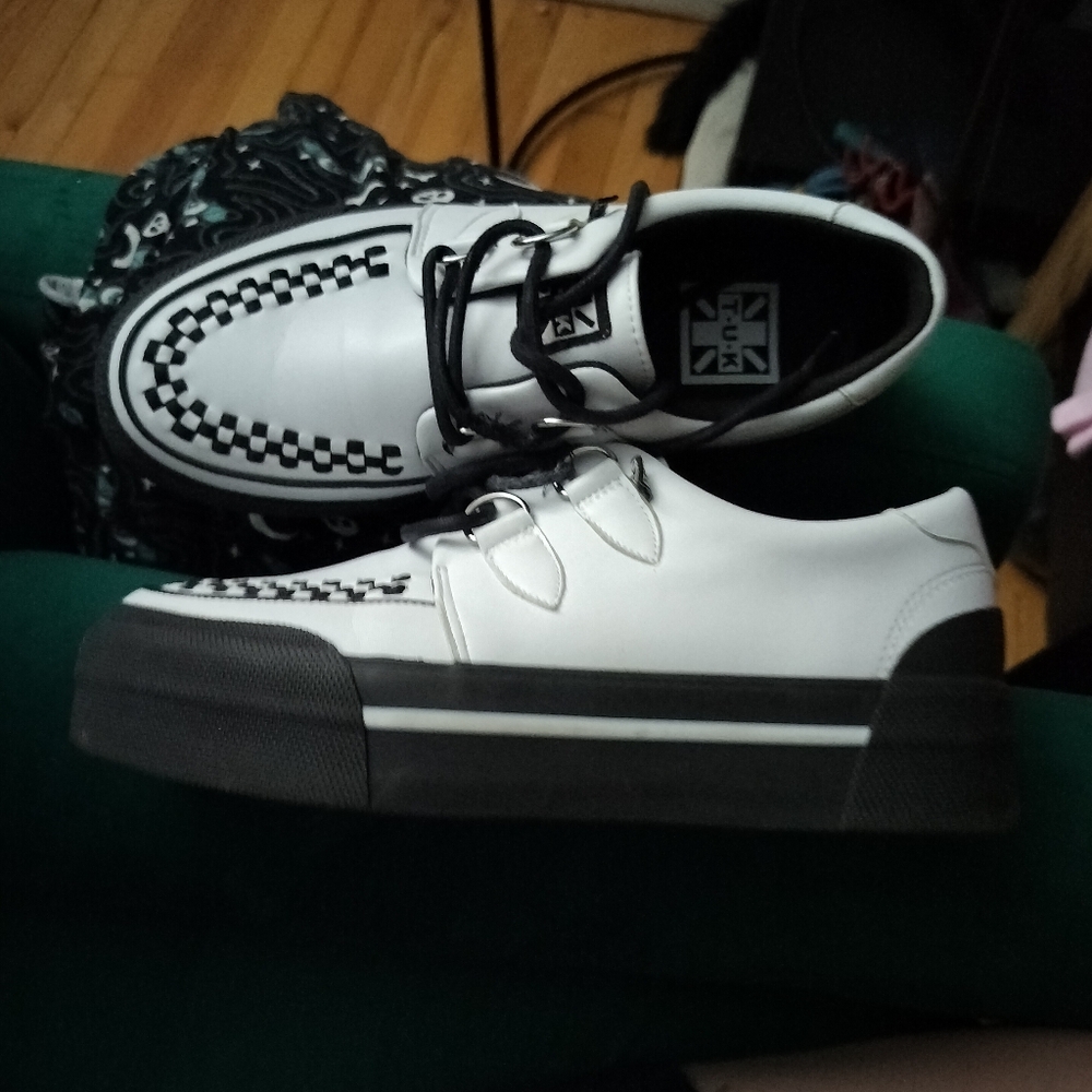 Tuk creepers